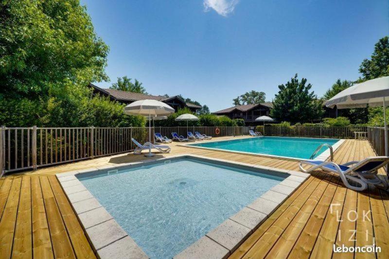 Bel Appartement Cosy Dans Residence Avec Piscine 5 Minutes Plage 메상주 외부 사진